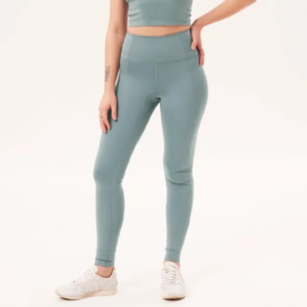 Girlfriend Collective Leggings in Lagoon Size S